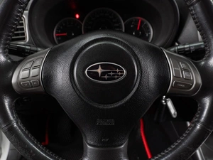 Хетчбэк Subaru Impreza 2010 года, 1070000 рублей, Тюмень