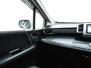 Минивэн Honda Freed 2014 года, 1240000 рублей, Красноярск