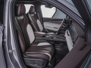 Внедорожник Geely Monjaro 2023 года, 3250000 рублей, Ростов-на-Дону