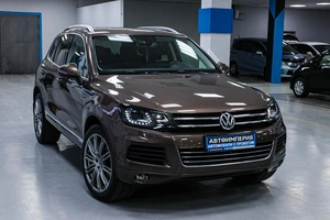 Внедорожник Volkswagen Touareg 2012 года, 2058000 рублей, Солонцы