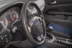 Хетчбэк Ford Focus 2007 года, 399000 рублей, Томск