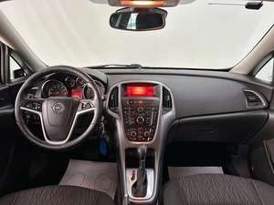 Хэтчбек Opel Astra 2013 года, 1160000 рублей, Смоленск