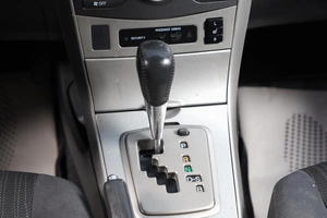 Седан Toyota Corolla 2007 года, 939000 рублей, Новосибирск