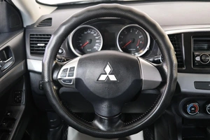 Седан Mitsubishi Lancer 2010 года, 869000 рублей, Омск