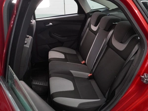 Седан Ford Focus 2013 года, 989000 рублей, Воронеж