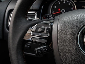 Внедорожник Volkswagen Touareg 2014 года, 2468000 рублей, Краснодар