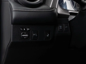 Внедорожник Toyota RAV4 2017 года, 2769000 рублей, Тюмень