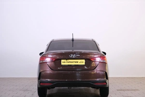 Седан Hyundai Solaris 2021 года, 1379000 рублей, Омск