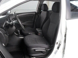 Седан Hyundai Solaris 2015 года, 1070000 рублей, Минеральные Воды
