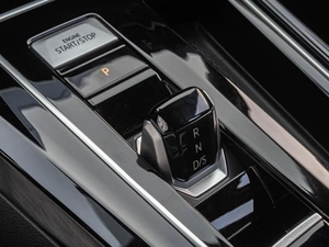 Хетчбэк Volkswagen Golf R 2023 года, 6650000 рублей, Краснодар