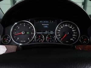 Внедорожник Volkswagen Touareg 2008 года, 1285000 рублей, Воронеж