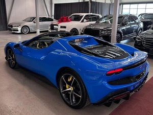Кабриолет Ferrari 296 GTS 2023 года, 33990000 рублей, Павловская Слобода