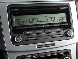 Седан Volkswagen Passat 2010 года, 899900 рублей, Ростов-на-Дону