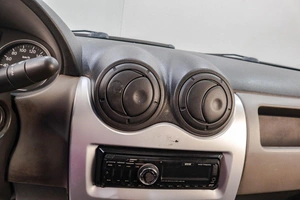 Седан Renault Logan 2010 года, 559000 рублей, Челябинск