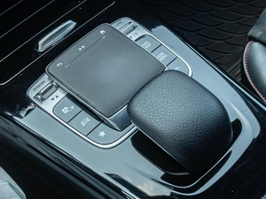 Седан Mercedes-benz CLA-класс 2019 года, 3130000 рублей, Краснодар