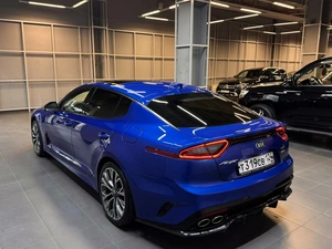 Лифтбек Kia Stinger 2018 года, 2897000 рублей, Красноярск