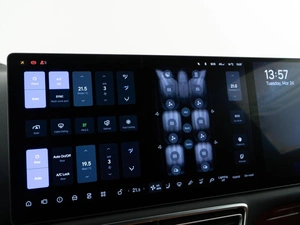 Внедорожник Li Auto L9 2023 года, 5657077 рублей, Москва