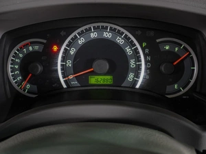 Минивэн Toyota Isis 2013 года, 1184000 рублей, Воронеж