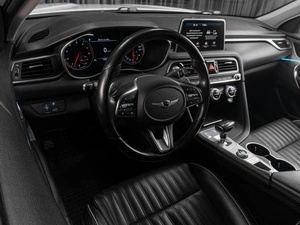 Седан Genesis G70 2018 года, 1995000 рублей, Тюмень