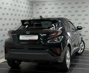 Внедорожник Toyota C-HR 2018 года, 1905000 рублей, Красноярск