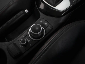 Внедорожник Mazda CX-3 2016 года, 1050000 рублей, Омск