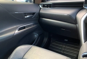 Внедорожник Toyota Harrier 2020 года, 3650000 рублей, Солонцы