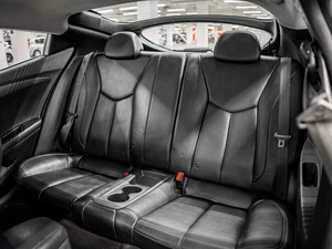 Хетчбэк Hyundai Veloster 2012 года, 999000 рублей, Красноярск