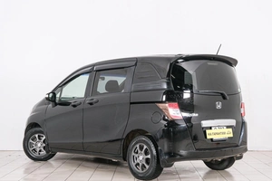Минивэн Honda Freed 2012 года, 1149000 рублей, Красноярск