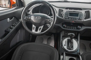 Внедорожник Kia Sportage 2011 года, 1289000 рублей, Барнаул