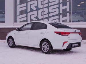 Седан Kia Rio 2019 года, 1249000 рублей, Владимир