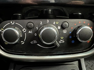 Внедорожник Renault Duster 2014 года, 1145000 рублей, Красноярск