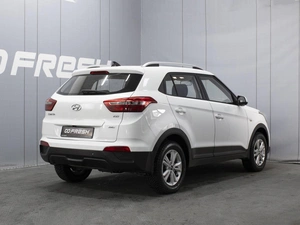 Внедорожник Hyundai Creta 2016 года, 1550000 рублей, Омск