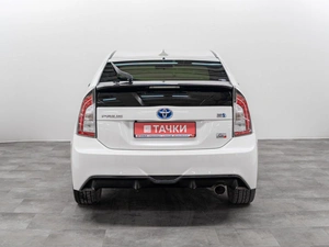 Лифтбек Toyota Prius 2012 года, 1350000 рублей, Красноярск