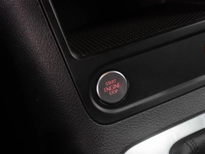 Внедорожник Volkswagen Tiguan 2012 года, 1449000 рублей, Тюмень