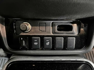 Внедорожник Mitsubishi Outlander 2018 года, 2017600 рублей, Красноярск