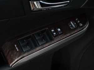Седан Toyota Camry 2017 года, 2698888 рублей, Москва