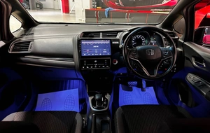Хетчбэк Honda Fit 2017 года, 1217000 рублей, Красноярск