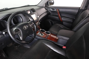 Внедорожник Toyota Highlander 2012 года, 2019000 рублей, Пермь