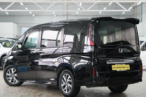 Минивэн Honda Stepwgn Spada 2015 года, 1899000 рублей, Омск