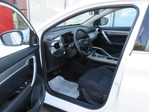 Внедорожник Geely Coolray 2023 года, 1930000 рублей, Брянск