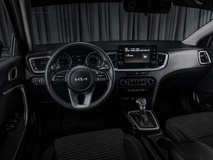 Универсал Kia Ceed 2022 года, 2249000 рублей, Тюмень