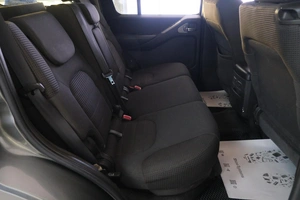 Внедорожник Nissan Pathfinder 2006 года, 1119000 рублей, Омск
