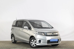 Минивэн Honda Freed 2014 года, 1479000 рублей, Тюмень
