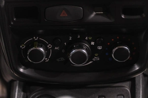 Внедорожник Nissan Terrano 2014 года, 1099000 рублей, Новокузнецк