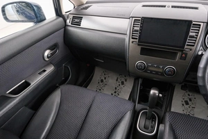 Седан Nissan Tiida 2009 года, 679000 рублей, Красноярск