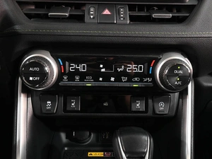 Внедорожник Toyota RAV4 2024 года, 3899000 рублей, Ростов-на-Дону