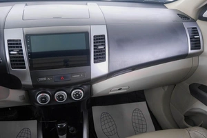 Внедорожник Mitsubishi Outlander 2008 года, 1149000 рублей, Кемерово