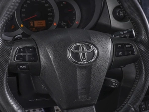 Внедорожник Toyota RAV4 2012 года, 1440000 рублей, Ростов-на-Дону