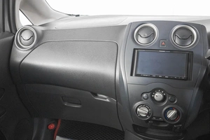 Хетчбэк Nissan Note 2014 года, 719000 рублей, Кемерово