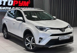 Внедорожник Toyota RAV4 2016 года, 2460000 рублей, Красноярск